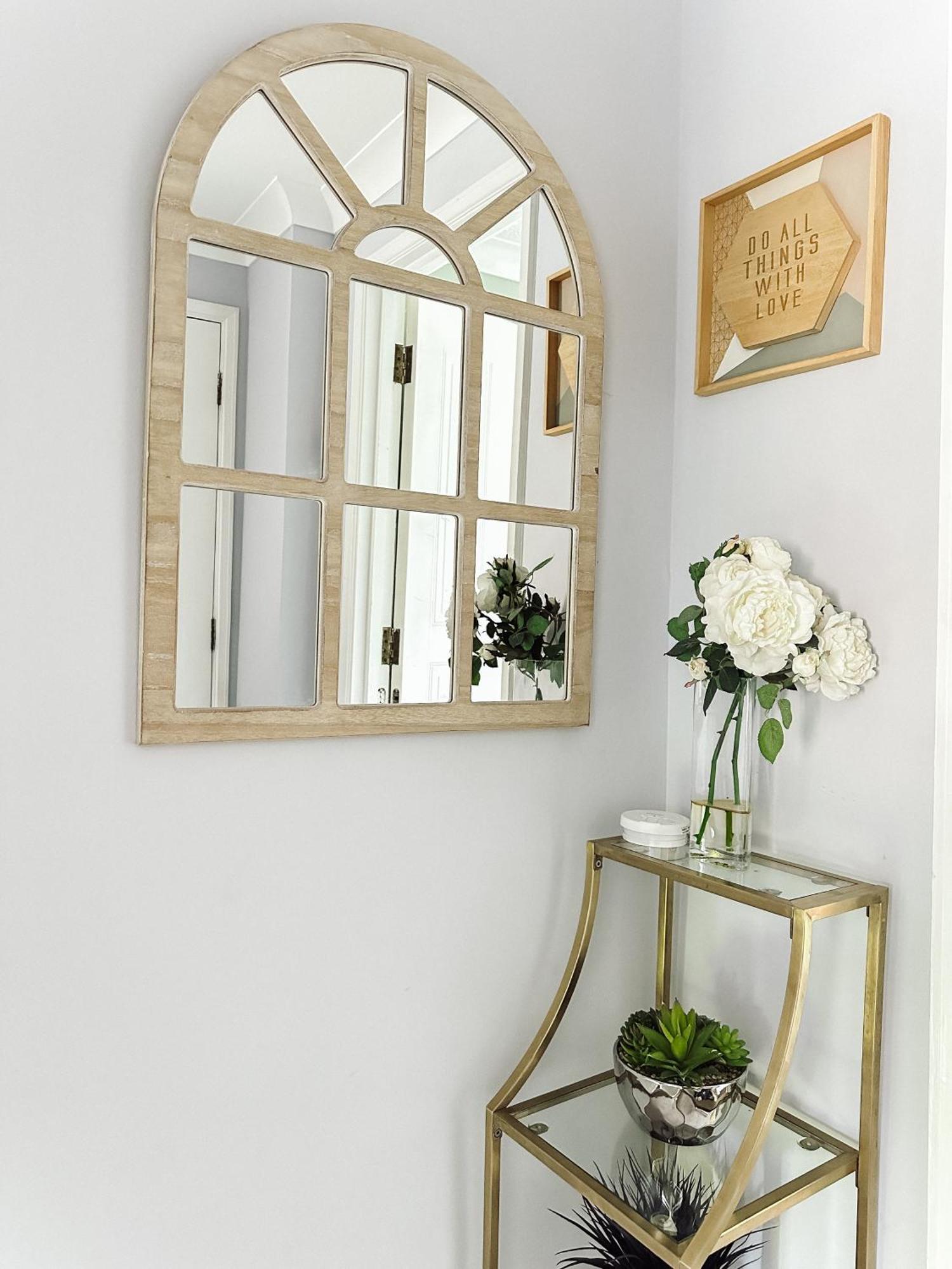 Beautiful Apartment In Guildford With Parking Send Экстерьер фото
